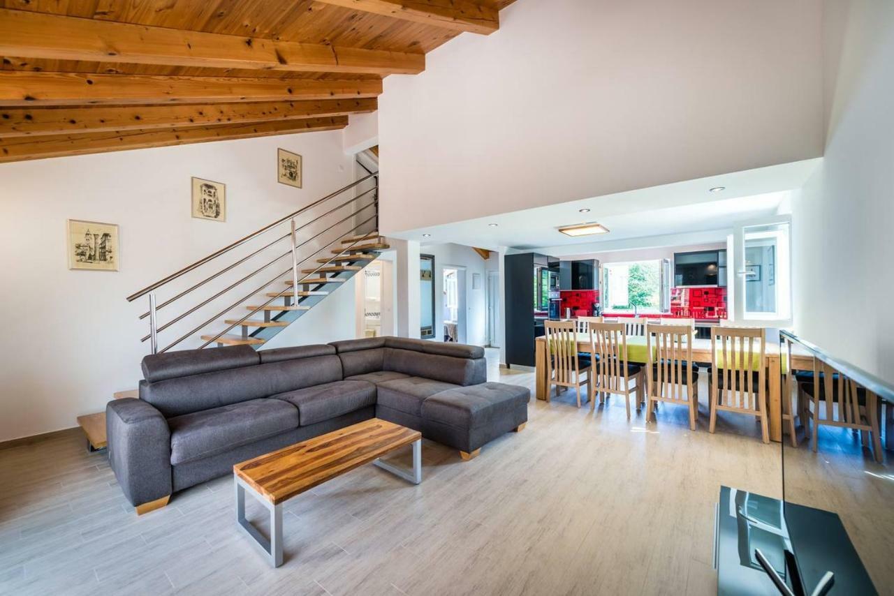 Apartamento Karlo's Modern Penthouse Loft *